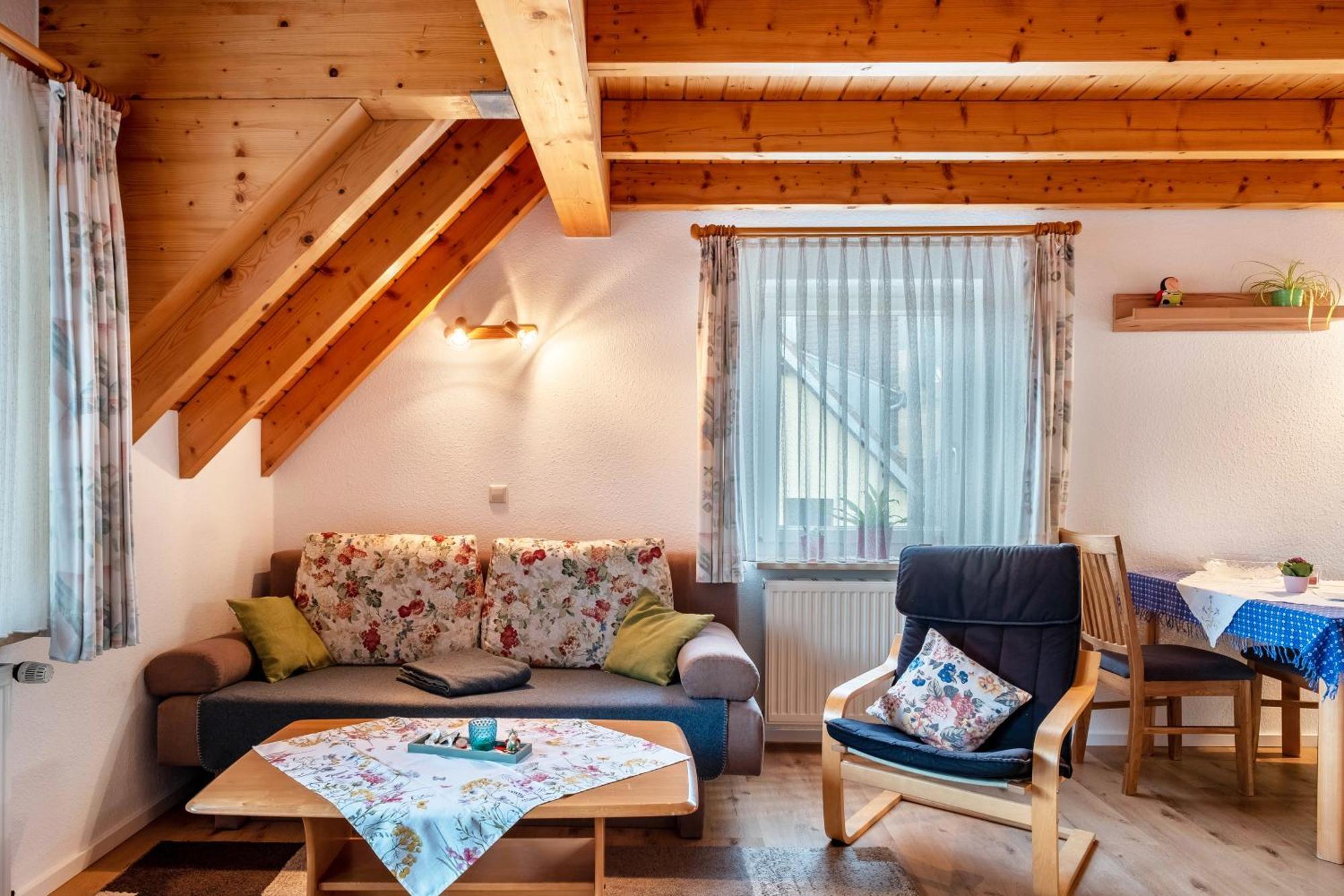 Ferienwohnung Beim Pauli ทิทิเซ-นอยชตัดท์ ภายนอก รูปภาพ